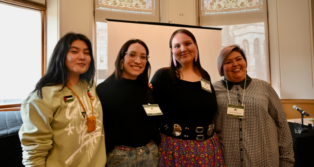 U of T undergrads Giselle Del Valle, Alexis Bornyk and MJ Singleton pose with moderator Sandi Wemigwase, special projects officer at the Office of Indigenous Initiatives, following their panel, “Personal and Academic Journeys through Art, Space and Place.” (Photos by Minh Truong)
